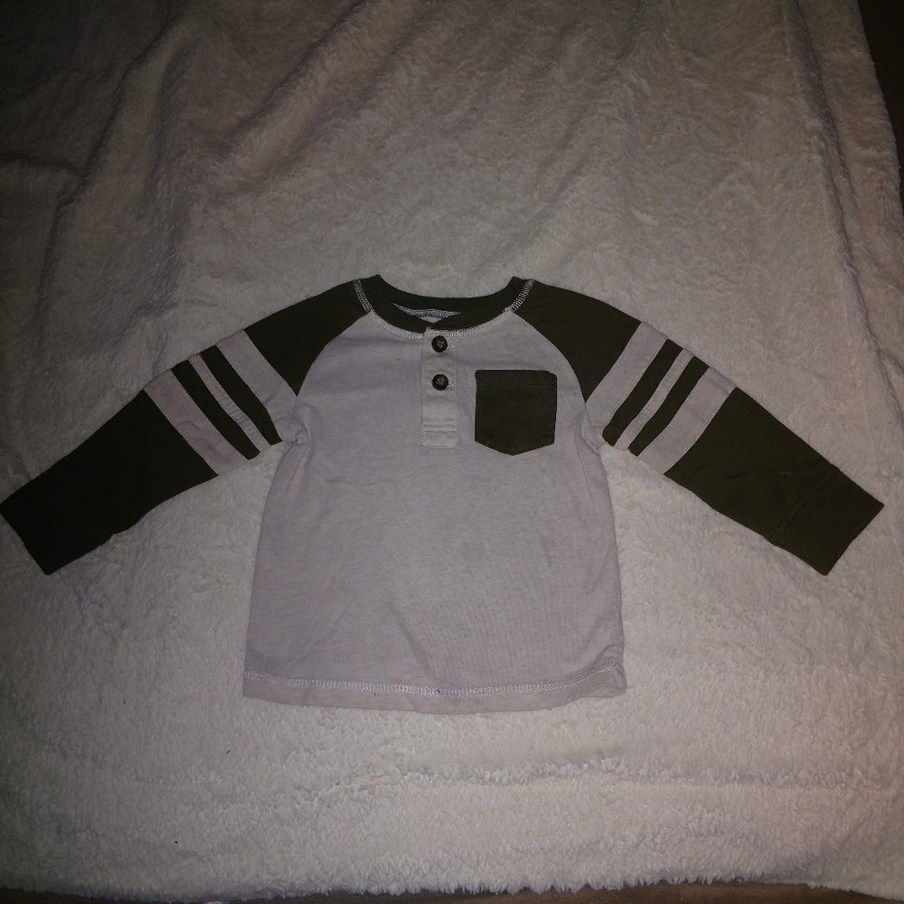 Boys 2t long sleeve t-shirt